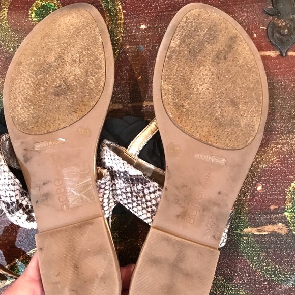 ▪️BCBGeneration Snakeskin Flip Flops with Straps - Picture 7 of 9